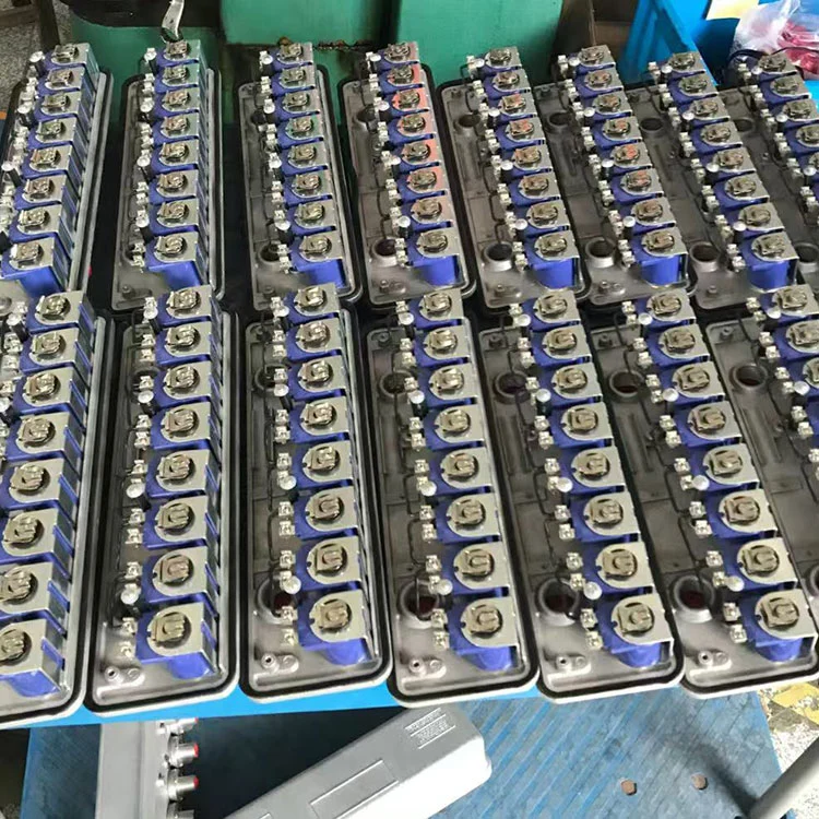 RCA3-8V8000 वाल्व बॉक्स